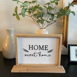 Home Sweet Home sign